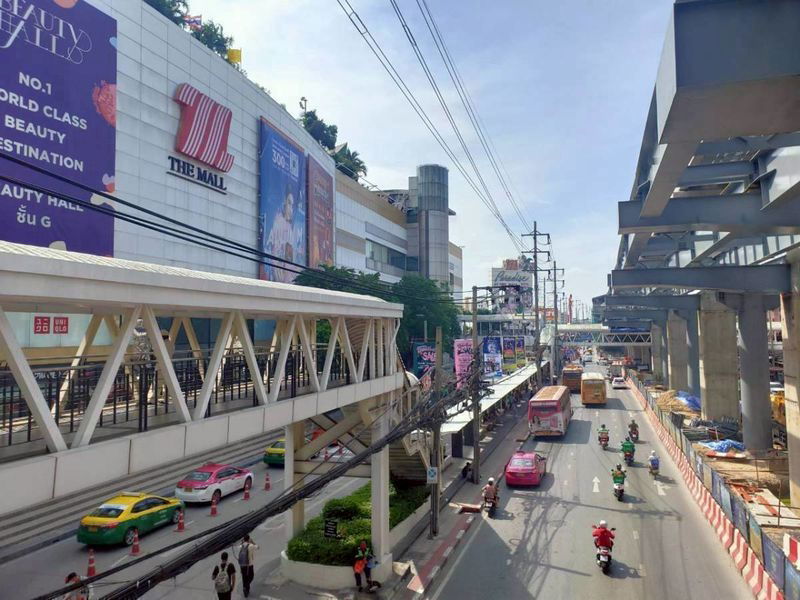 รูป ขายตึกพาณิชย์ ติดถนนใหญ่และสถานีรถไฟฟ้า - รูปที่ 2/12