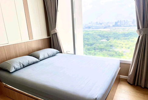 For rent: The Saint Residences, beautiful, cheap, ready to move in, near MRT Phahon Yothin. Interested? Add me on Line @841qqlnr