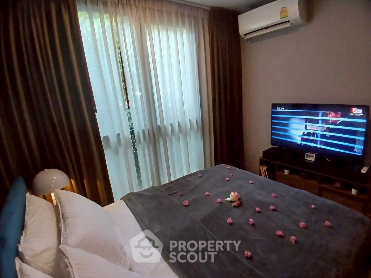 picture 2-BR Condo at Taka Haus Ekamai 12 near BTS Ekkamai (ID 2341458) - 6/9