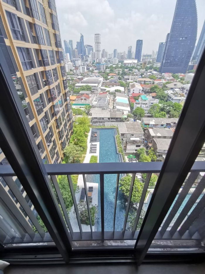 picture @Condorental condo for rent OKA HAUS Sukhumvit 36 - 9/11
