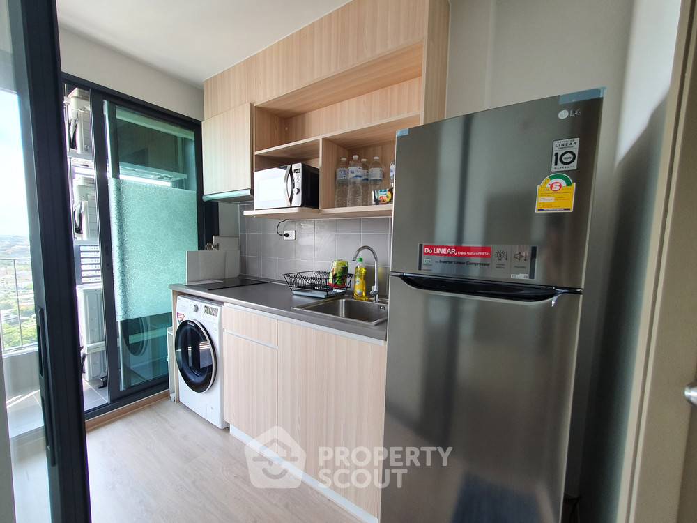 picture 2-BR Condo at Ideo O2 near BTS Bang Na (ID 335489) - 9/11