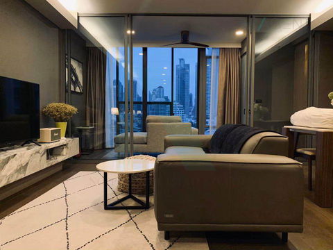 🎉 For Rent Condo SIAMESE EXCLUSIVE QUEENS Building 1, Floor 9,1 bed room, Room size 58.00 sqm