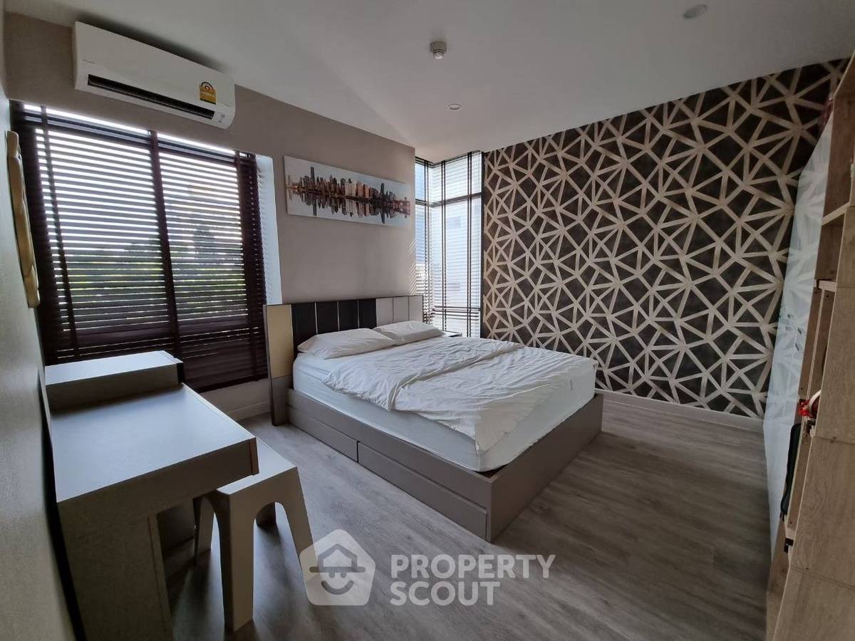 picture 2-BR Condo at Ideo Blucove Sukhumvit near BTS Udom Suk (ID 972300) - 1/9