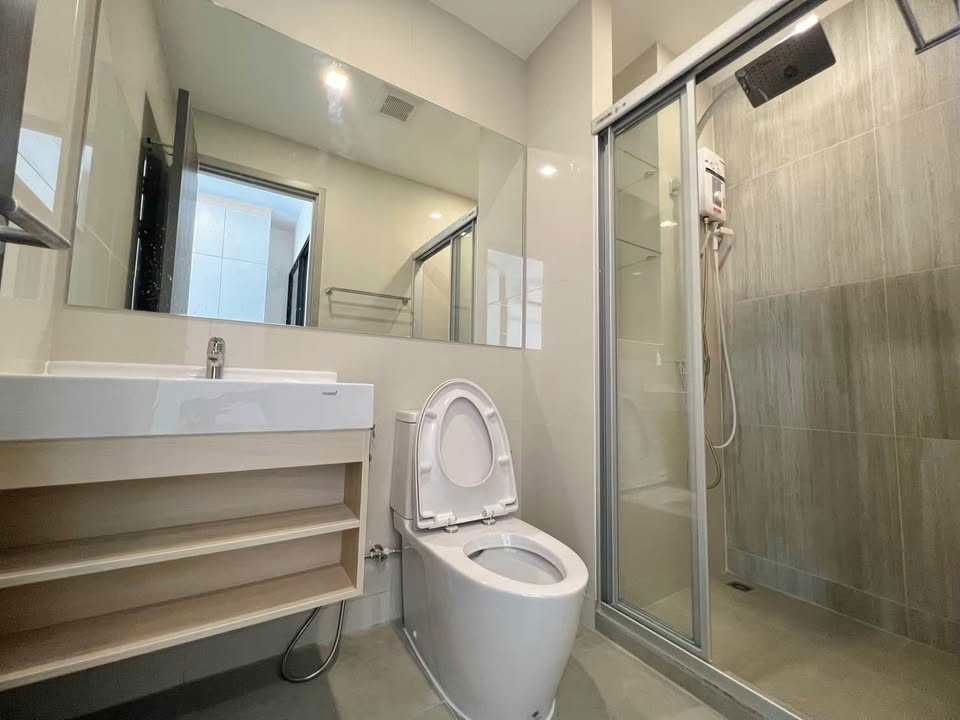 รูป 🚨 ด่วน! ห้องสุดปัง #st21093 ให้เช่า เดอะริช พระราม9 ศรีนครินทร์ - รูปที่ 4/6