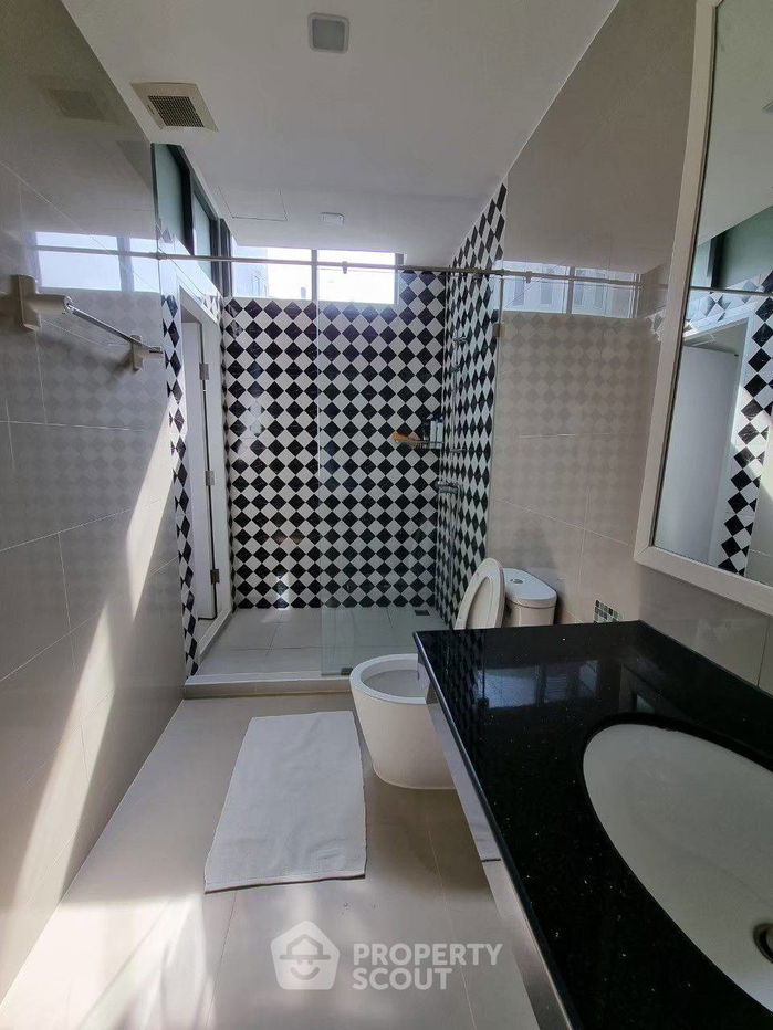 picture 2-BR Condo at Ideo Blucove Sukhumvit near BTS Udom Suk (ID 972300) - 8/9