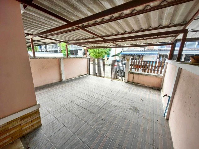 รูป A3-0610 ขายทาวน์เฮ้าส์ บ้านสวนกษิรา ชลบุรี (โปรโมชั่นจนถึงวันที่ 30 ธันวาคม 2568) - รูปที่ 2/8