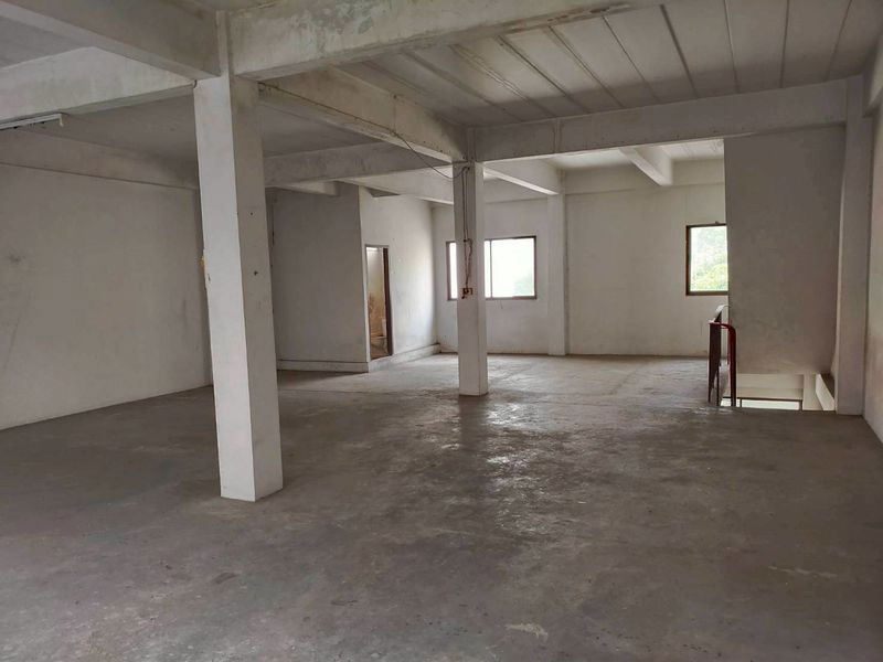 picture Commercial building for sale Located on the main road and BTS station - 6/12