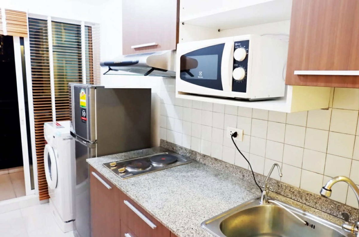 รูป คอนโด ให้เช่า :   Zenith Place Sukhumvit 71 (ซีนิธ เพลส สุขุมวิท 42) ((BTS Phra Khanong )) MK-02  line @livingbkk - รูปที่ 9/13