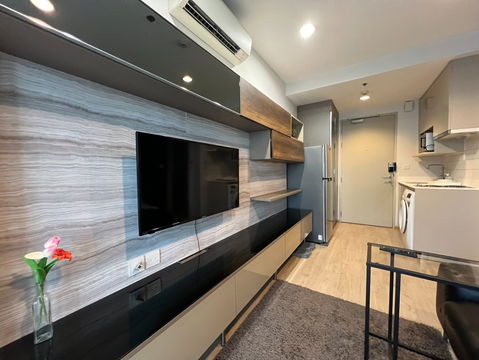 For Rent Condo Ideo Q Ratchathewi  fully furnished (S03-2147)