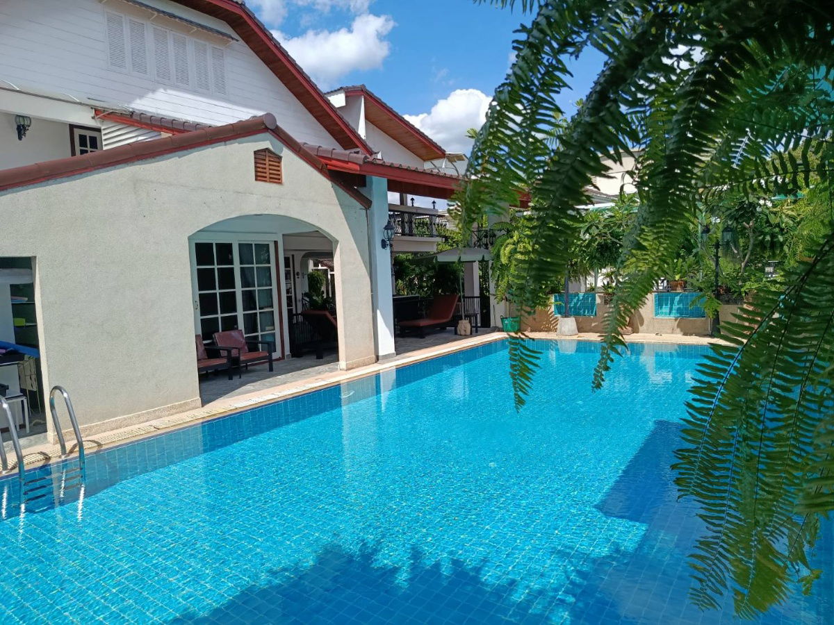 รูป ให้เช่าบ้านเดี่ยว เงียบสงบ ในซอยพหลโยธิน 40 เดือนละ 170,000 บาท - รูปที่ 22/24
