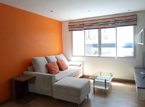 Condo for rent 1 bedroom 1 bathroom Condo One X  Narathiwas 24