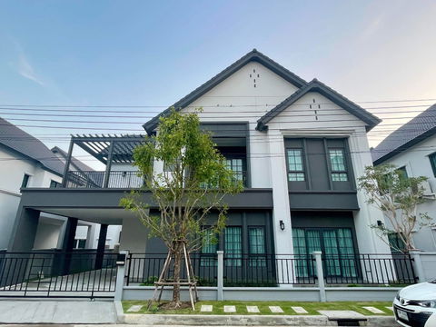 Single house for rent in Centro Phase 2, Bangna, Bangkaew, near MEGA Bangna