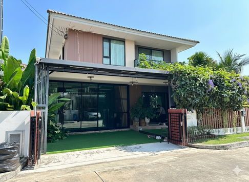For Sale: Corner Detached House at Townplus Prachauthit by Sansiri Private, Lake View, Full Functionality