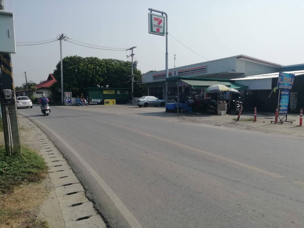 รูป ที่ดินเปล่า ไฟพร้อมน้ำพร้อม เหมาะสำหัรบสร้างบ้านขาย หรือ สร้างเพื่ออยุ่เอง - รูปที่ 3/17