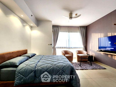 Condos for rent Thappraya Road : 1-BR Condo at Unixx South Pattaya close to Phratamnak (ID 2349997)