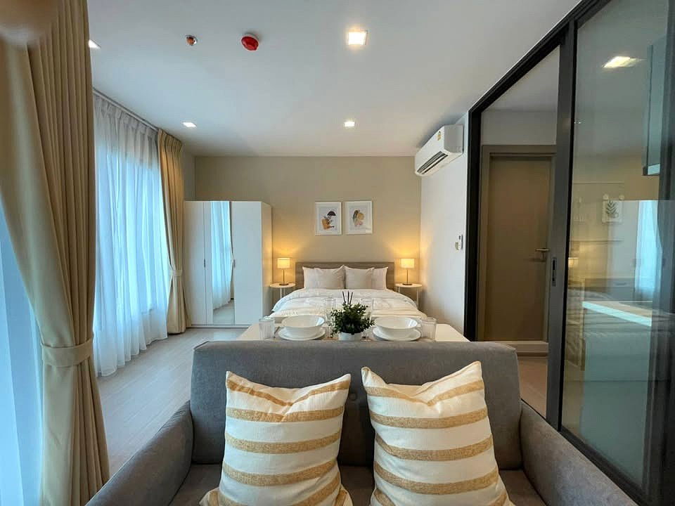 picture For rent Life Asoke - Rama 9 near MRT Rama 9 - 14/17
