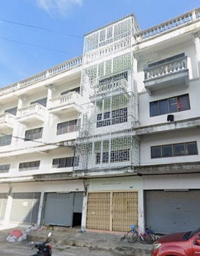 Max Value Pracha Uthit 1.7 km. Pracha Uthit 72-76, Ying Ruay Market 450 m. Commercial building for rent, 5 floors, 20 sq m., office style, 