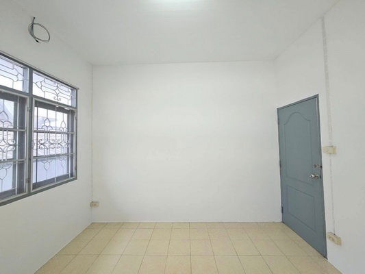 picture FOR RENT TOWNHOUSE CHARANSANITWONG 13 / 2 bedrooms 2 bathrooms / 22 Sqw. 120 Sqm. **15,000** CLOSE TO MRT CHARAN 13 STATION - 8/11