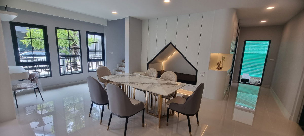 รูป 🏡 ให้เช่า Centro บางนา Phase 2 4 ห้องนอน 1 ห้องแม่บ้าน 303 ตรม. ใกล้ Mega Bangna - รูปที่ 11/12