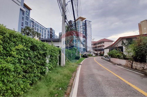 รูป [920471017-186] 1 ห้องนอนที่ The Private Paradise Condo พัทยา - สวน - รูปที่ 33/34