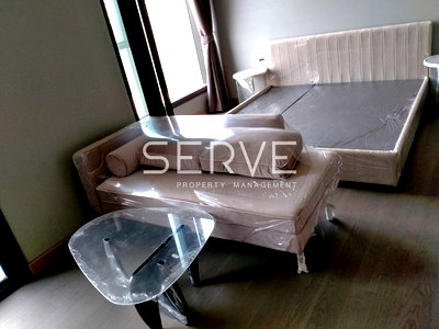 ขายคอนโด : 1 Bed Unit For Rent Good Location Close To  MRT Phetchaburi-The Esse at Singha Complex