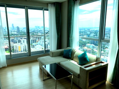 คอนโดให้เช่า : Conner Unit | 1B1B 45 ตร.ม. พร้อมอ่างอาบน้ำ แต่งสวยเฟอร์ครบพร้อมเข้าอยู่ 