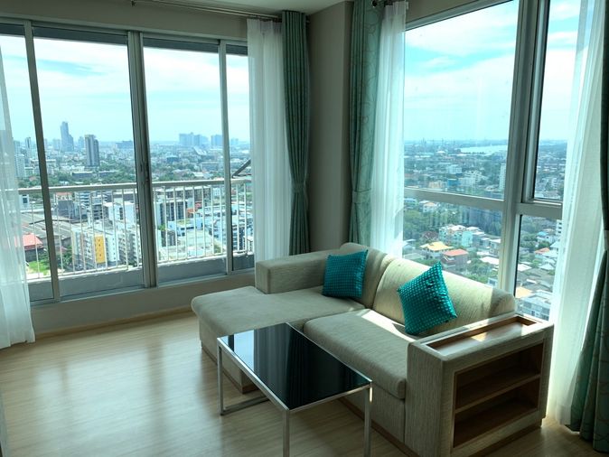 Conner Unit | 1B1B 45 ตร.ม. พร้อมอ่างอาบน้ำ แต่งสวยเฟอร์ครบพร้อมเข้าอยู่ 