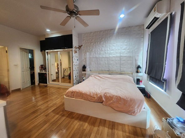 รูป ขายทาวน์โฮม 3ชั้น บ้านกลางเมืองเออร์บาเนี่ยน พระราม9 - ลาดพร้าว ติดถนนเมนโครงการ ใกล้โรงเรียนนานาชาติ SISB - รูปที่ 7/8