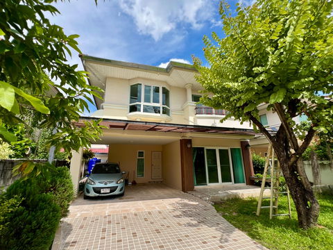 🏡 ให้เช่าบ้านเดี่ยว ในโครงการคุณภาพ เดินทางสะดวก ติดถนนวงแหวนรอบ 2 พร้อมเฟอร์นิเจอร์ครบชุด เดินทางสะดวก📍พิกัด : หมู่บ้านศุภาลัย วิลล์ เชียงใหม่