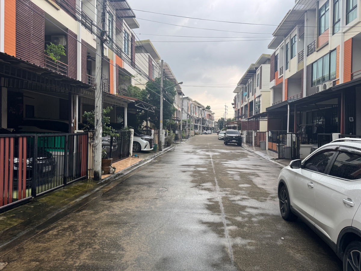 รูป เช่าอาคารพาณิชย์ 3 ชั้น(ห้องมุม)  ม.ซิกเนเจอร์ กัลปพฤกษ์ สวย ถูก ทำเลดี สนใจแอตไลน์ครับ@841qqlnr - รูปที่ 3/22