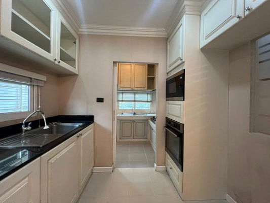 picture FOR RENT CHAIYAPHRUEK RAMINTRA - WONGWAEN 2 / 3 bedrooms 3 bathrooms / 80 Sqw. 200 Sqm. **35,000** CLOSE TO FASHION ISLAND MALL - 6/14