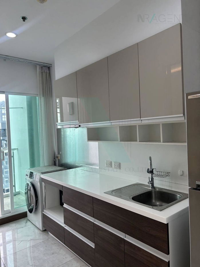 picture 🚩 For Rent Condo SUPALAI ELITE SURAWONG Building 1, Floor 22,1 bed room, Room size 60 sqm - 3/8