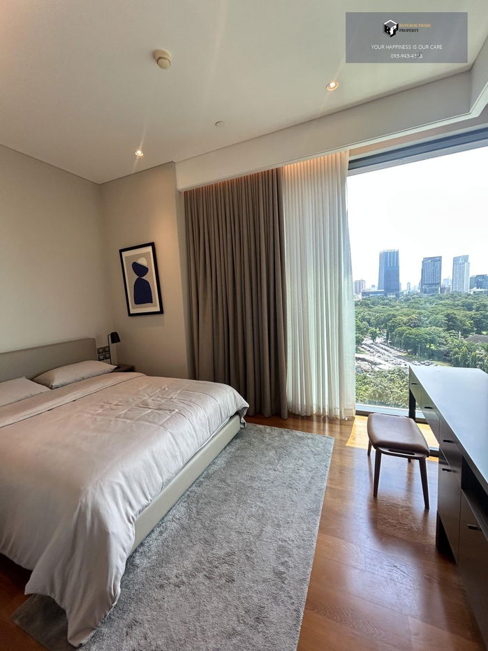 รูป Sindhorn Tonson | Great Deal! Prime location 💎 Ready to move in with beautiful city views #2025101412344 - รูปที่ 1/14