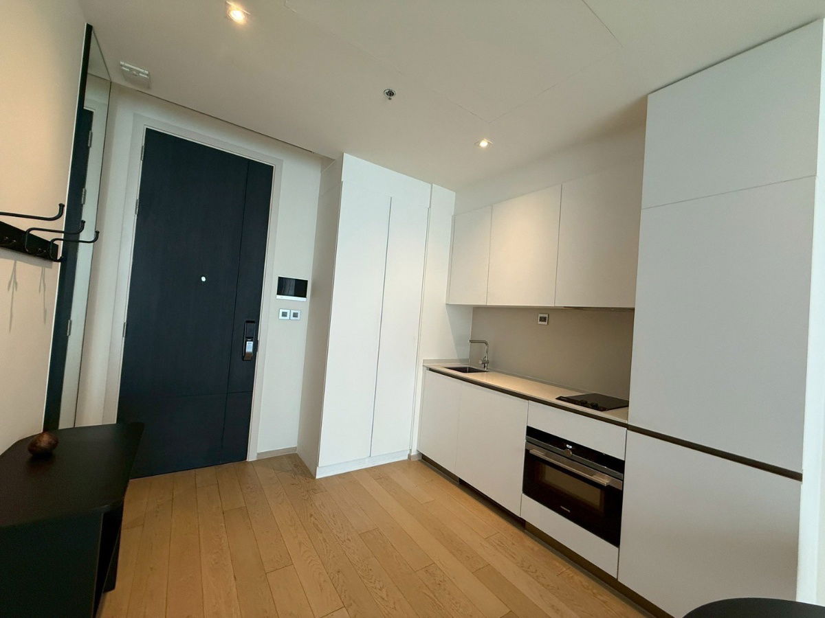 รูป ปล่อยเช่าคอนโดระดับ Ultra Luxury THE STRAND THONGLOR 1 ห้องนอน ห้องชั้นสูง วิวไม่บล็อก พร้อมเข้าอยู่  ใกล้ 🚆 BTS ทองหล่อ - รูปที่ 4/9