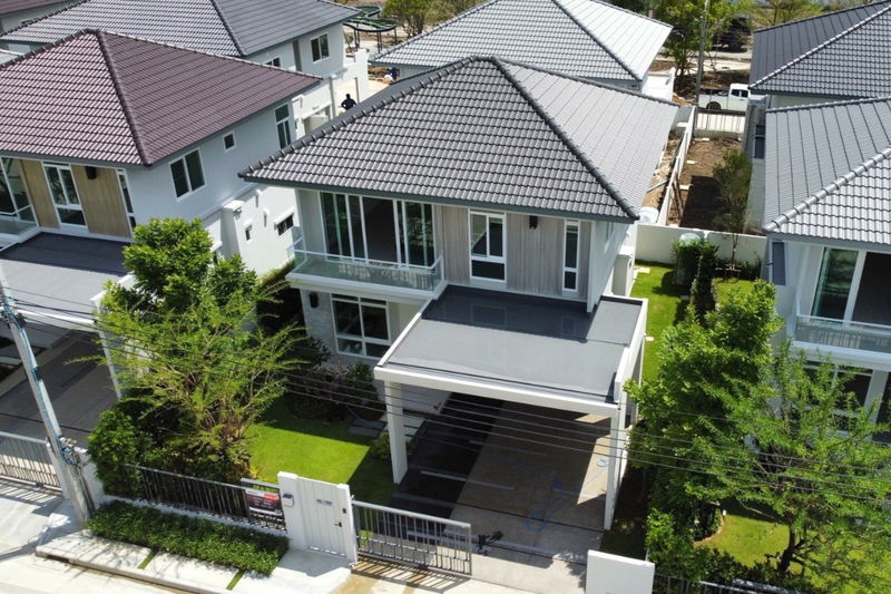 Houses for sale : Single house for sale in a prime location, Ratchaphruek–Bang Kruai area, near MRT Bang Phlu Station | Mantana Ratchaphruek–Nakornin