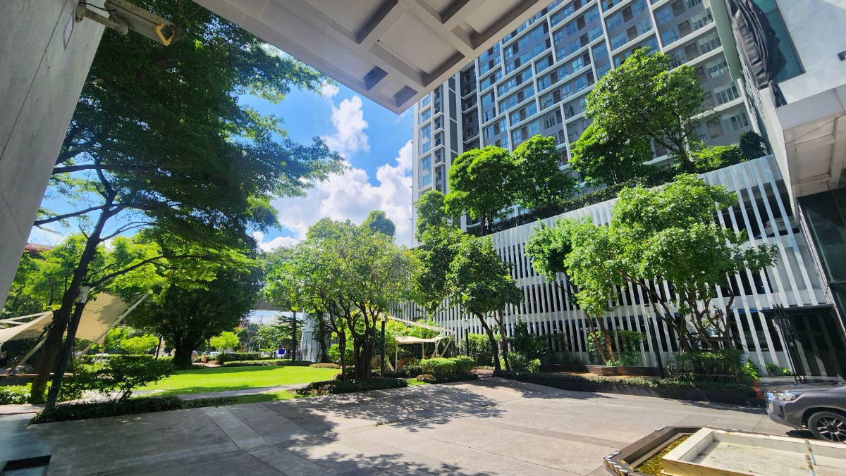 picture Condo for Sale: Ideo Mobi Sukhumvit 81 - 1/7