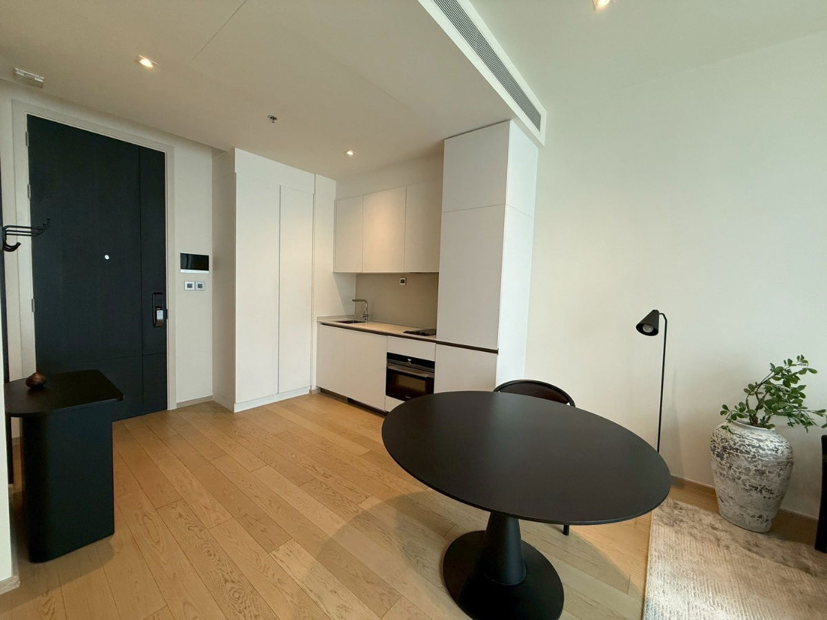 รูป ปล่อยเช่าคอนโดระดับ Ultra Luxury THE STRAND THONGLOR 1 ห้องนอน ห้องชั้นสูง วิวไม่บล็อก พร้อมเข้าอยู่  ใกล้ 🚆 BTS ทองหล่อ - รูปที่ 3/9