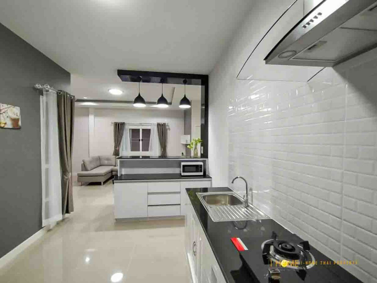 picture  A house for rent with 3 bedrooms,2 toilets,  and 1 kitchen. - 7/31
