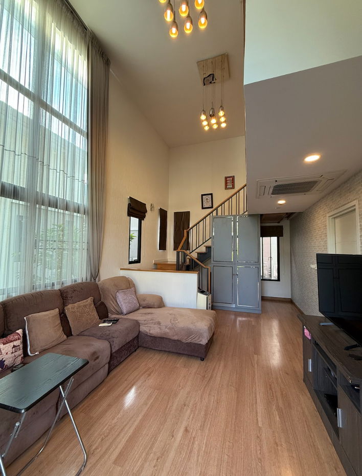 picture 🔥 Rare  For Sale The Plant Elite Soi Phattanakarn 38  Single house 3 Floor 2 living room  Double Floor - 23/34
