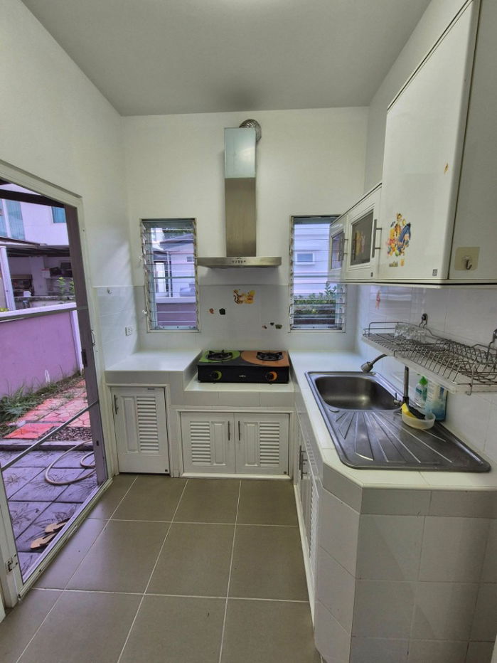 picture House for Rent! FULLY FURNISHED Family Home in Lat Krabang (Near Suvarnabhumi Airport) - 6/12