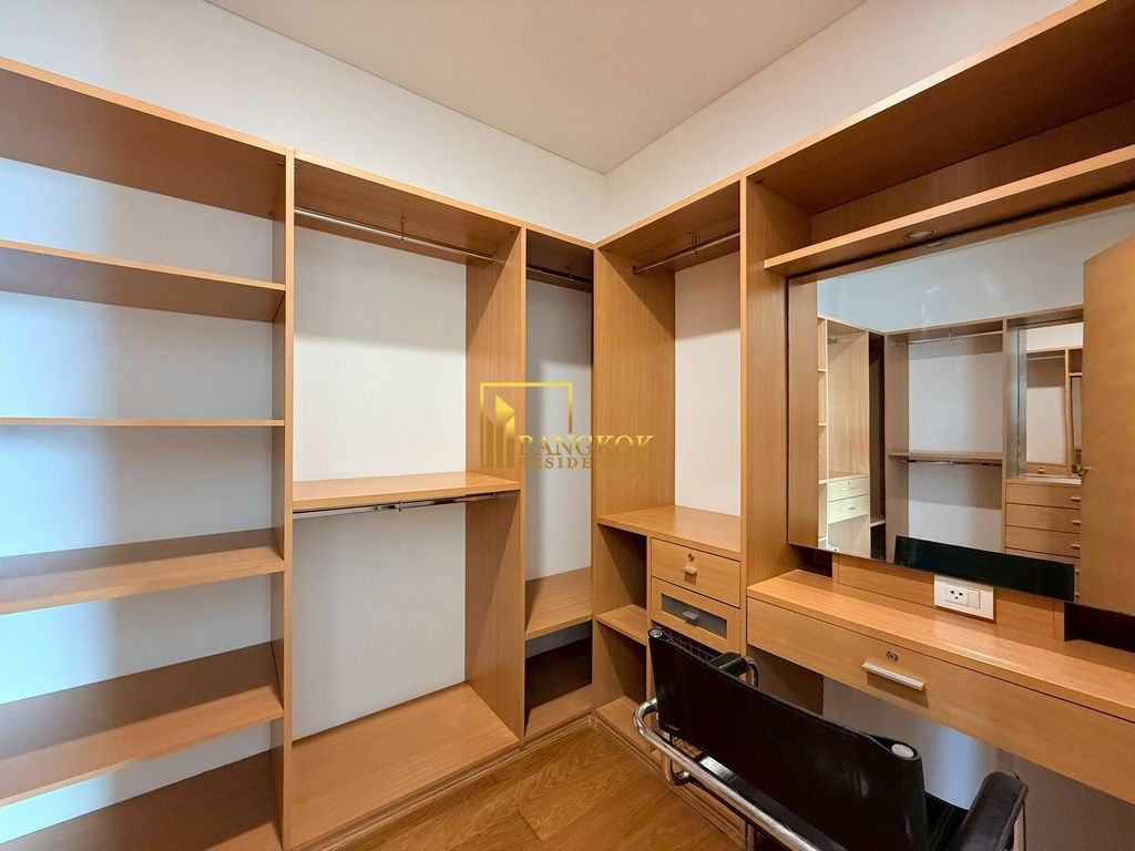 รูป Fullerton | Elegant 3 Bedroom Pet Friendly Condo in Ekkamai - BR4522CD - รูปที่ 18/42