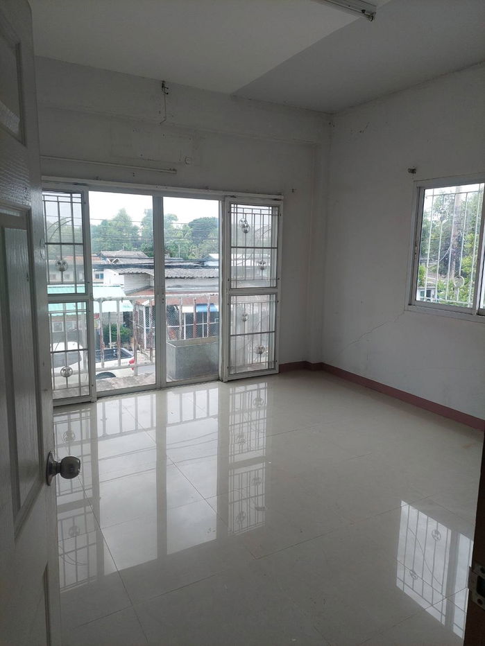 picture For Rent: 2-Storey Corner Shop House (2 Combined Units) in Sai Mai | Near Green Line BTS | Spacious Parking 4–6 Cars | Special Rent 25K - 6/10