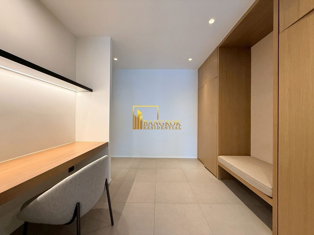picture Chaiyapruk Place | Renovated 2 Bedroom Condo in Ekkamai - BR60373CD - 9/38
