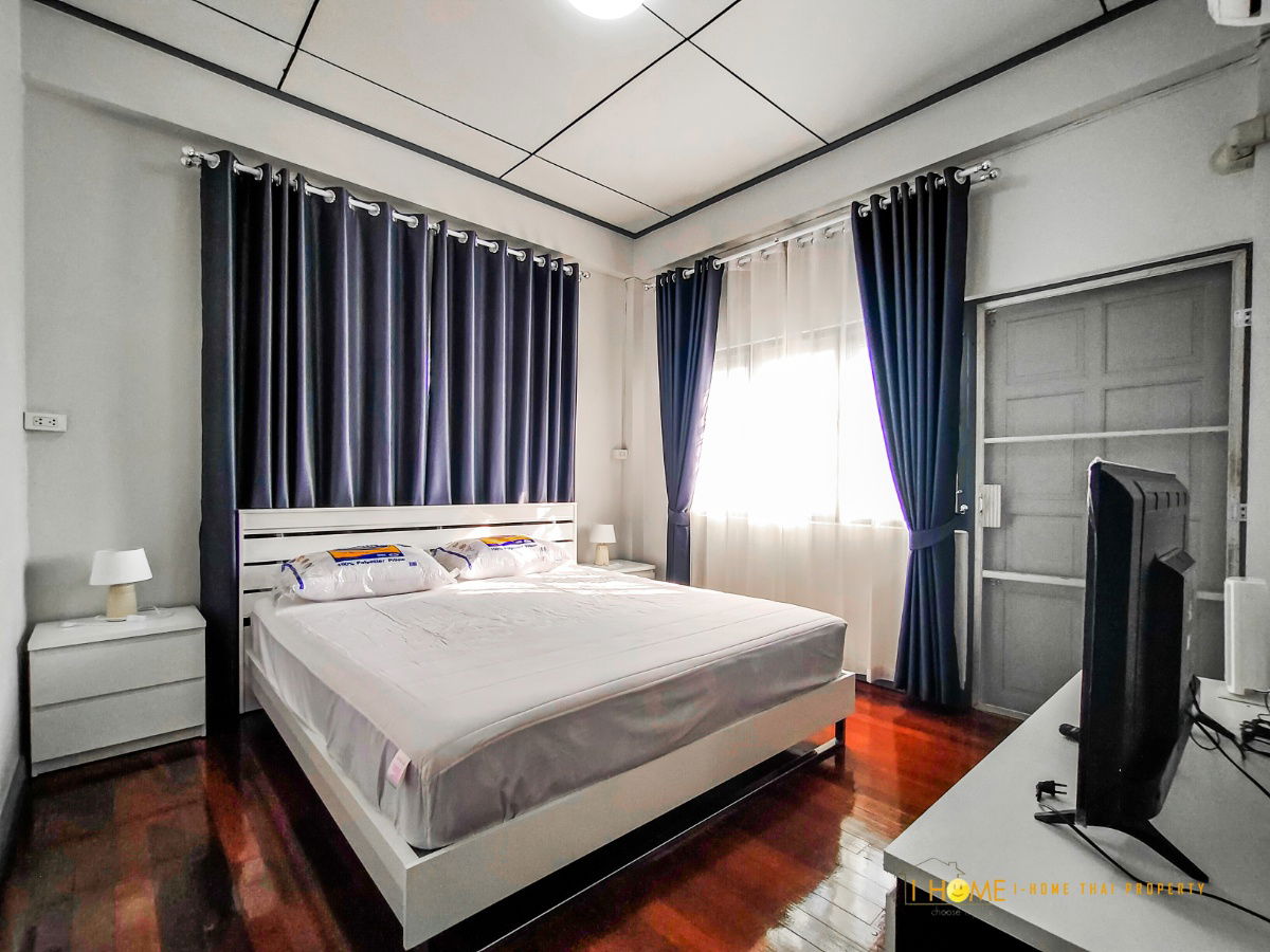 picture A house for rent with 5 bedrooms,2 toilets,  and 1 kitchen. - 16/31