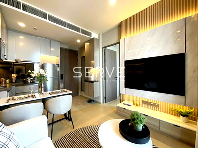 Condos for rent : 1 Bed Nice Room Fully furnished Good Location Super Luxury Condo Close to BTS Victory Monument 400 m. & King Power @ The EXTRO Phayathai Rangnam