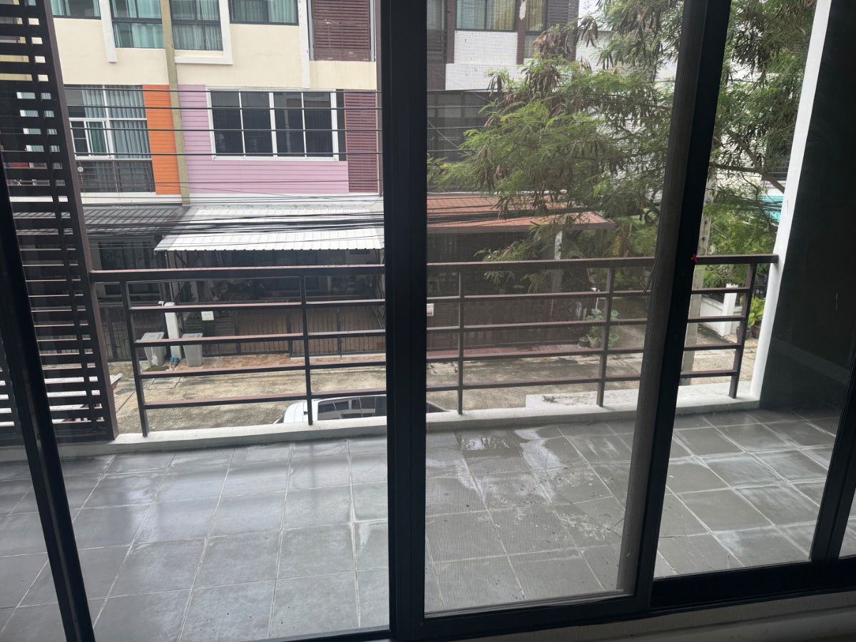 รูป เช่าอาคารพาณิชย์ 3 ชั้น(ห้องมุม)  ม.ซิกเนเจอร์ กัลปพฤกษ์ สวย ถูก ทำเลดี สนใจแอตไลน์ครับ@841qqlnr - รูปที่ 9/22