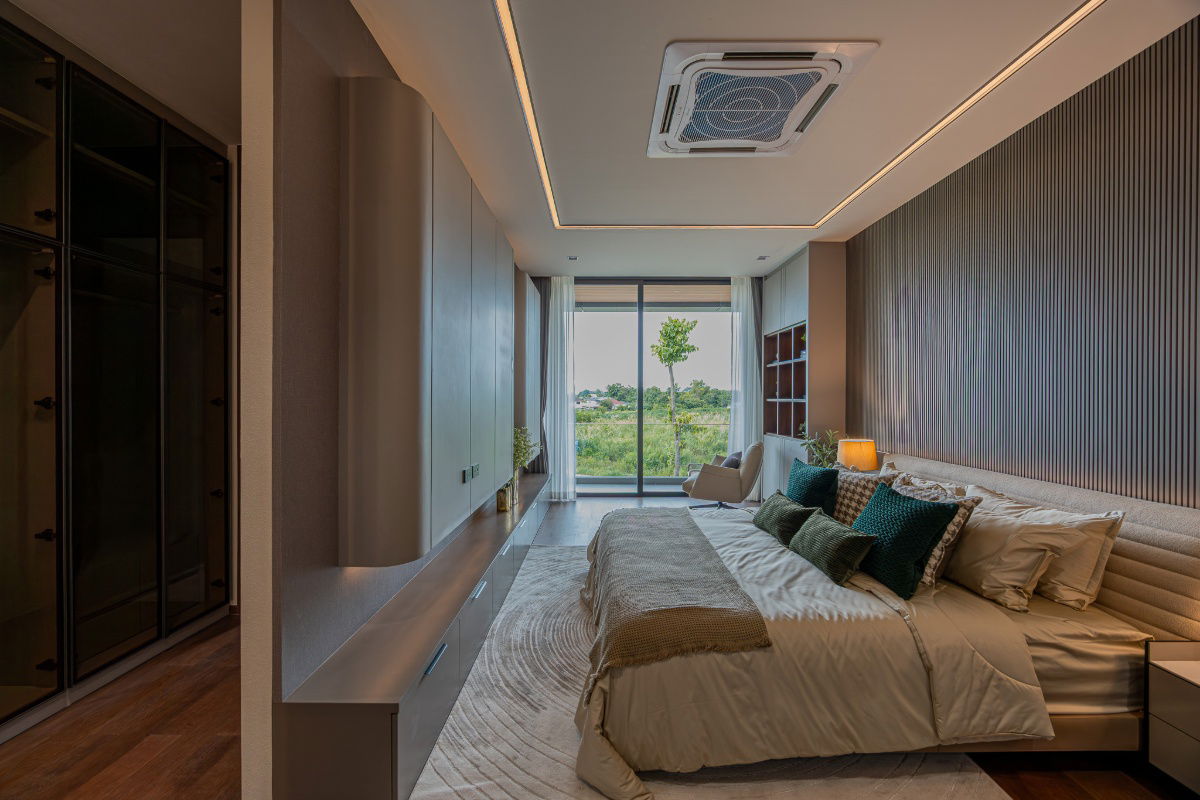 picture Two-story pool villa for sale  5 bedrooms 7 bathrooms and 4 parkings. - 23/34