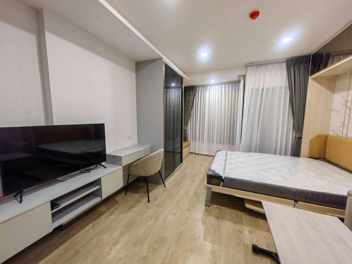 picture MRT Huai Khwang 270 m. Price  20,000 Baht Condo SOHO Bangkok Ratchada ( Rental ) - 1/9