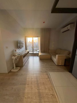 Airport link ramkhamhaeng 300 m. Price  32,000 Baht Condo THE TREE Pattanakarn - Ekkamai ( Rental )