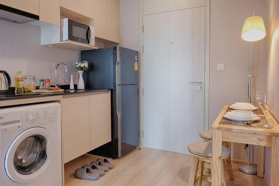picture For Rent  "✨Noble revolve Ratchada 1  ✨Nicely decorated , Fully furniture. //Ask more info LineID:@thirdproperty  - 3/5